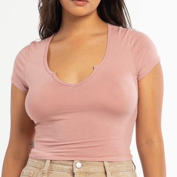 3 For $30 NWOT Bozzolo Cit Front Crop Top Pink - Picture 1 of 6